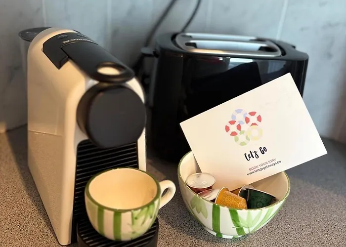 Apartament Ground Floor Sea View Raversijde Lets Go Getaways